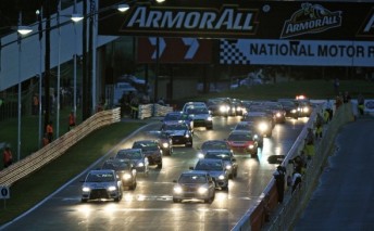 thumb The start of the Armor All Bathurst 12 Hour
