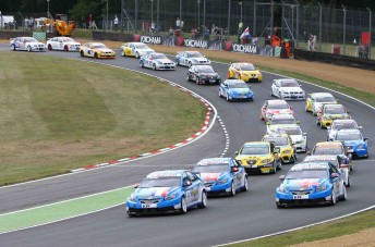 thumb Yvan Muller leads the field for the start of the first race at Brands Hatch