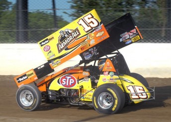 thumb Donny Schatz kept his championship hopes alive with victory at Lernerville Speedway