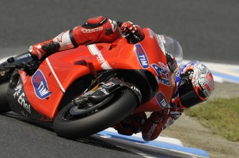thumb Casey Stoner wins again - this time in Japan