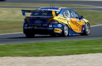 thumb Will Davison led from start to finish