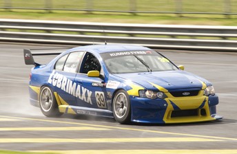 thumb Chris Smerdon at Sandown (PIC: Christian Hartung)