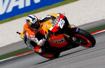thumb Dani Pedrosa laps the Sepang track