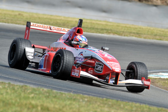 thumb Nick Cassidy at Timaru today