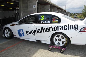 thumb Tony D'Alberto will promote his Facebook and Twitter pages at Sandown this weekend