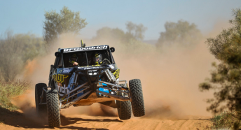 Travis Robinson claims prologue win for the Tatts Finke Desert Race