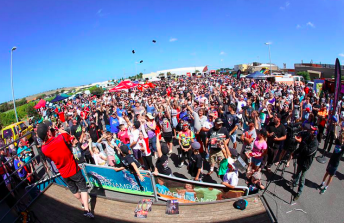 Huge turn out for the Fan Appreciation day at the Grand Annual Sprintcar Classic at Warrnambool