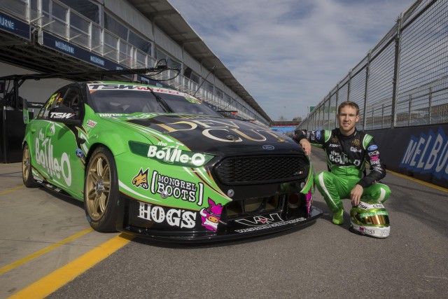 Reynolds with his new Falcon FG X