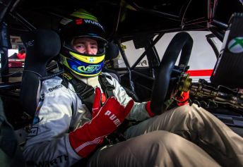Scott Pye in the #17 Ford at Symmons Plains
