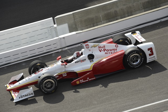 Helio Castroneves finishes fastest after the second round of practice for the Indy 500