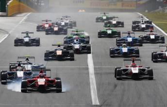 Kevin Ceccon locks up steaming into Turn 1