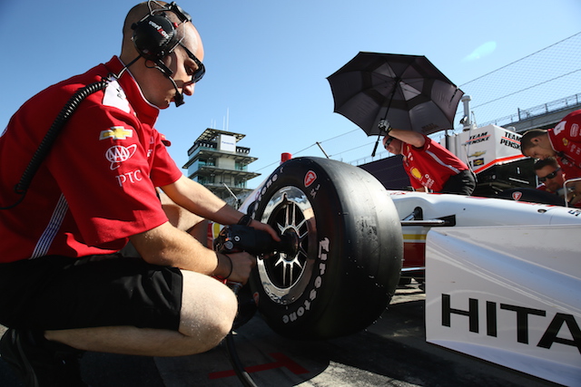 The #3 Penske Chevrolet (pictured) of Helio Castroneves along with Marco Andretti (Andretti Autosport Honda) did the bulk of the running for Firestone's tyre test at Indy which included six drivers